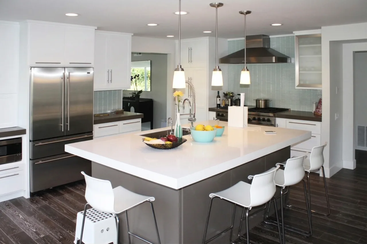 Featured photo of Newport Beach luxury home in Newport Beach by Drake Construction